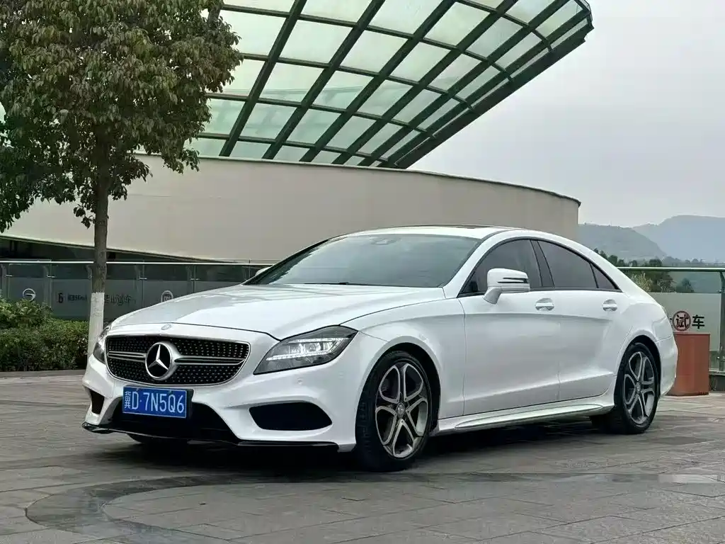 Mercedes-Benz CLS 2016 — фото 1