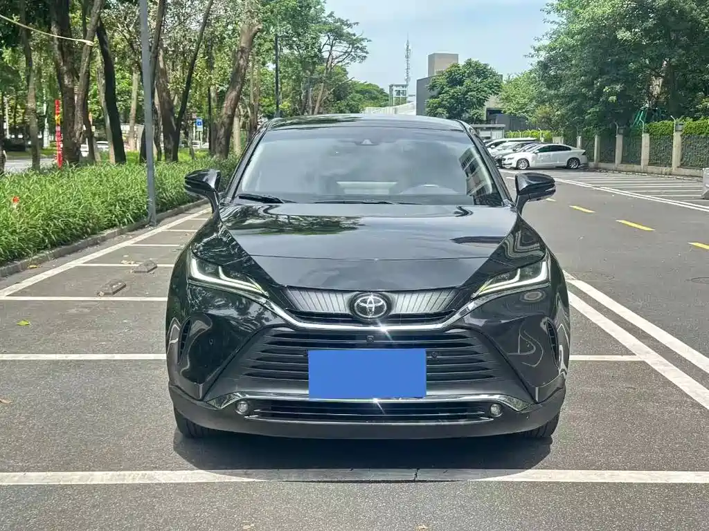 Toyota Harrier 2022