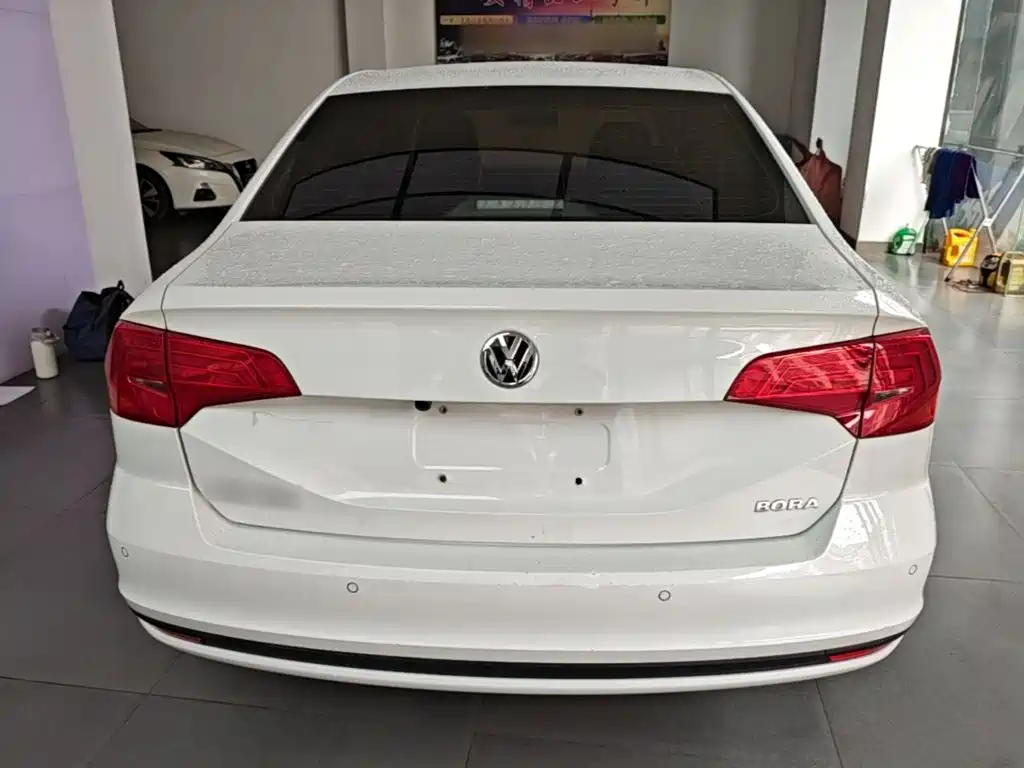 Volkswagen Bora 2021