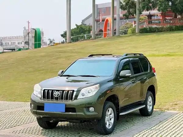 Toyota Prado 2010
