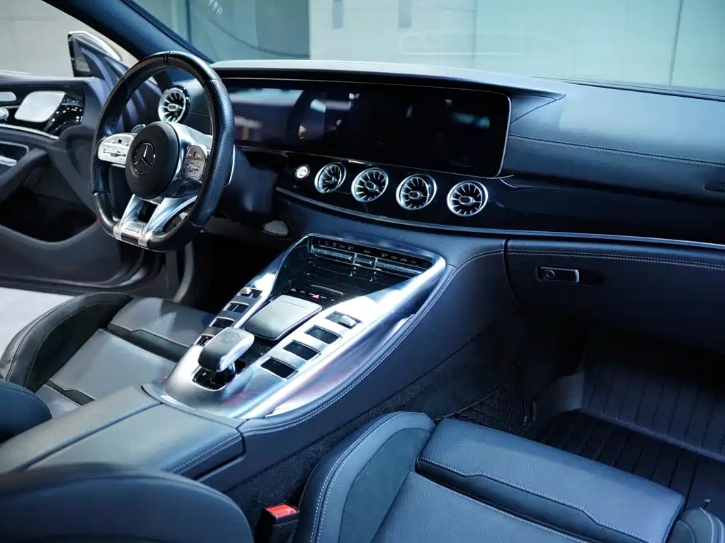 Mercedes-Benz AMG GT 2020 — фото 34
