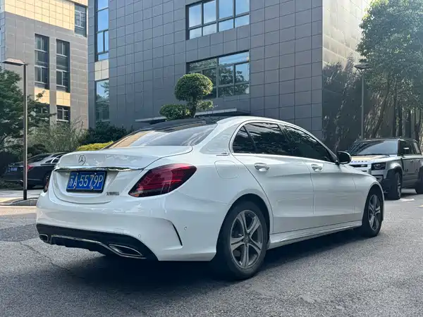 Mercedes-Benz C-Class 2019