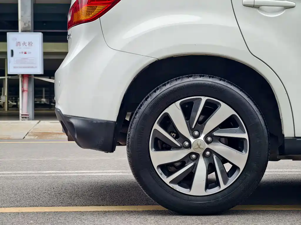Mitsubishi ASX 2018 — фото 25