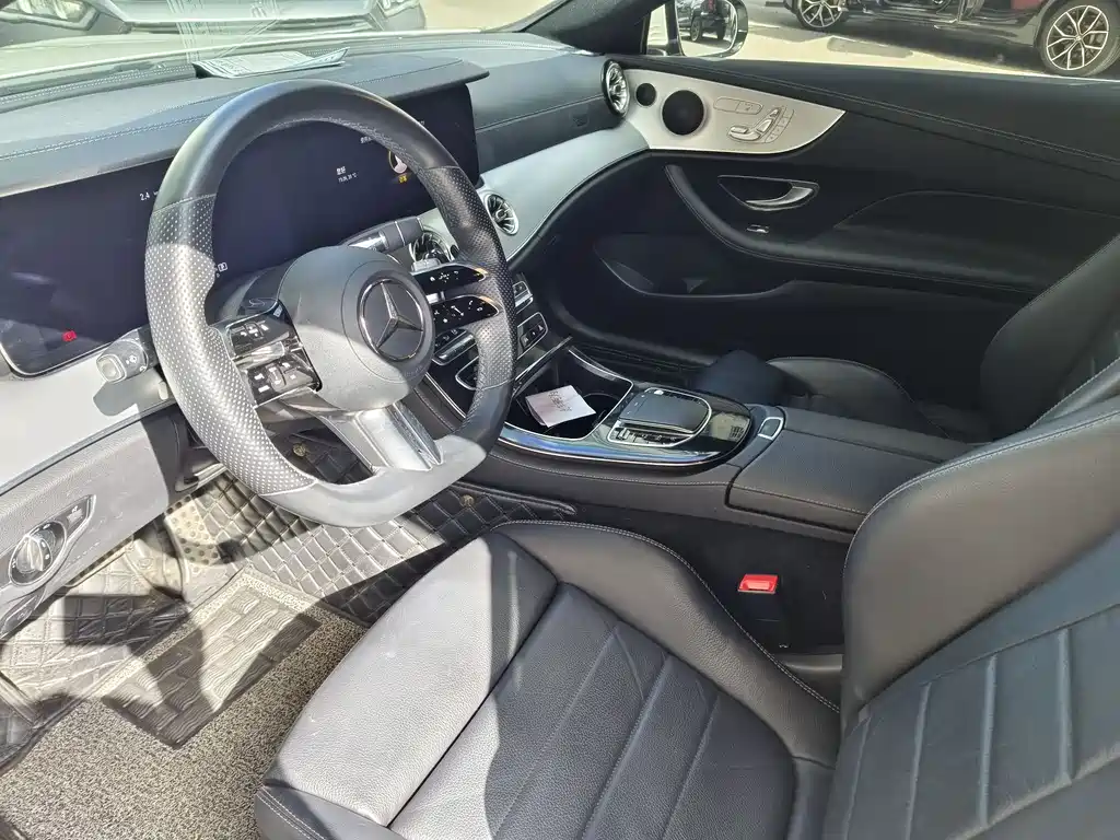 Mercedes-Benz E-Class 2021