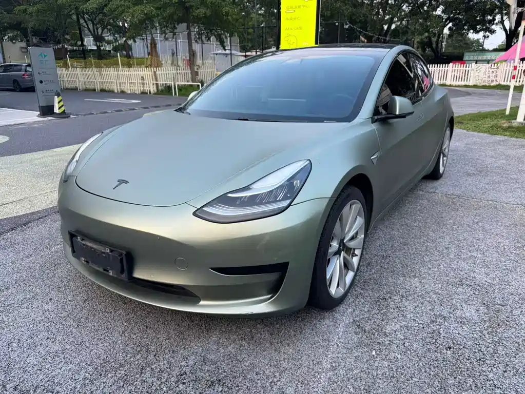 Tesla Model 3 2020 — фото 1