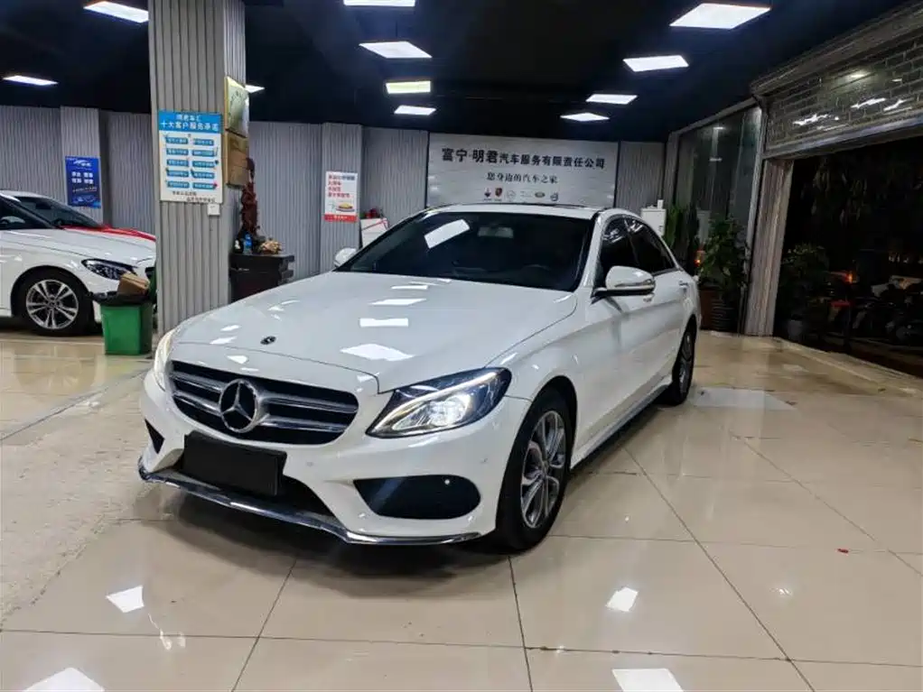 Mercedes-Benz C-Class 2017 — фото 1