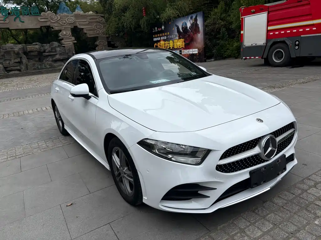 Mercedes-Benz A-Class 2021 — фото 3