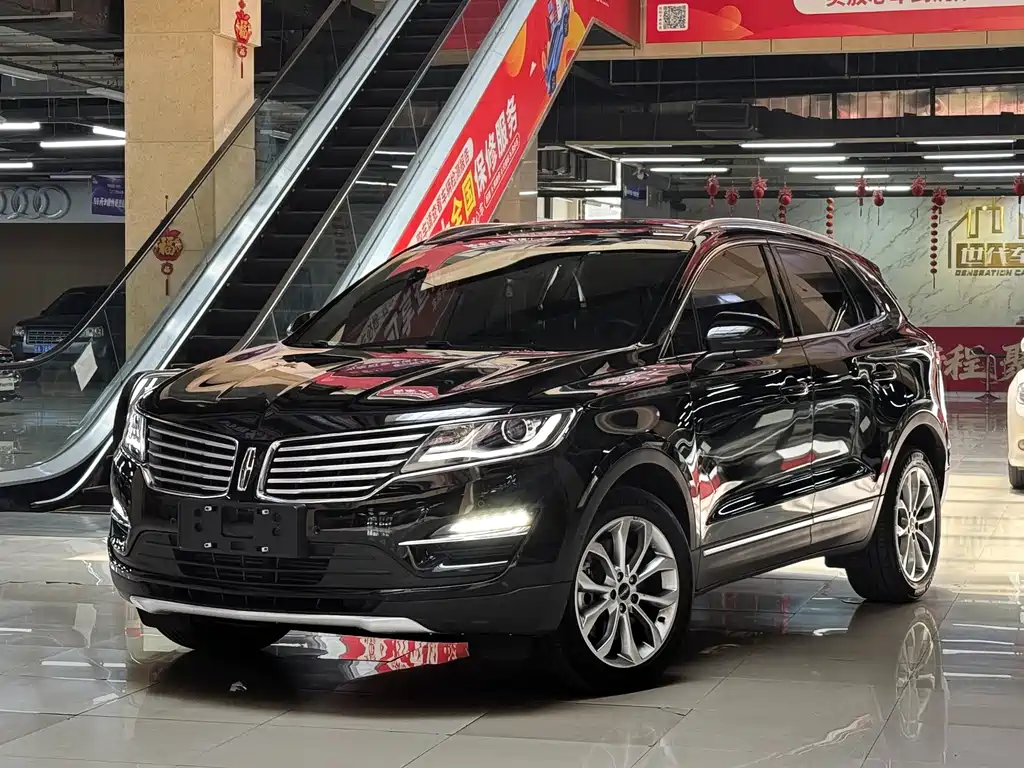 Lincoln MKC 2018 — фото 1