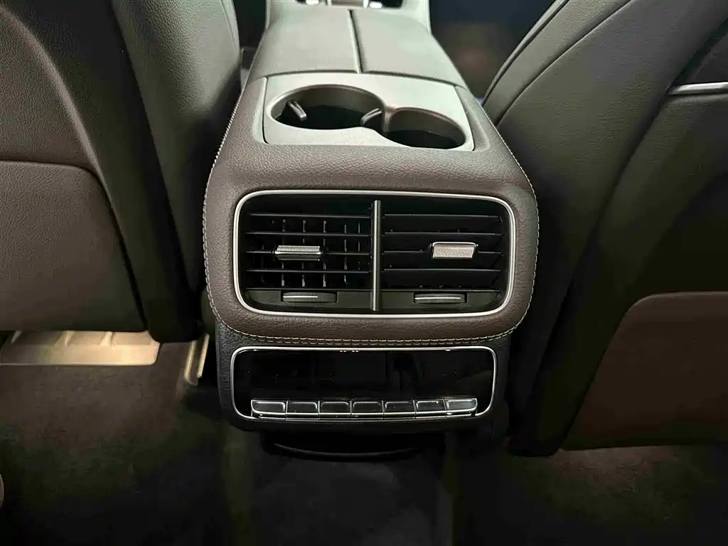 Mercedes-Benz GLS 2023 — фото 12