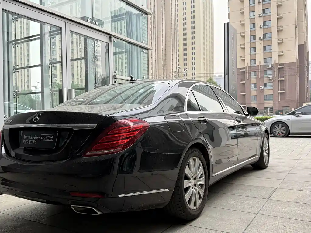 Mercedes-Benz S-Class 2015 — фото 16