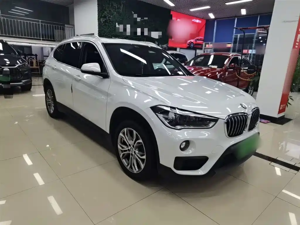 BMW X1 2019 — фото 4