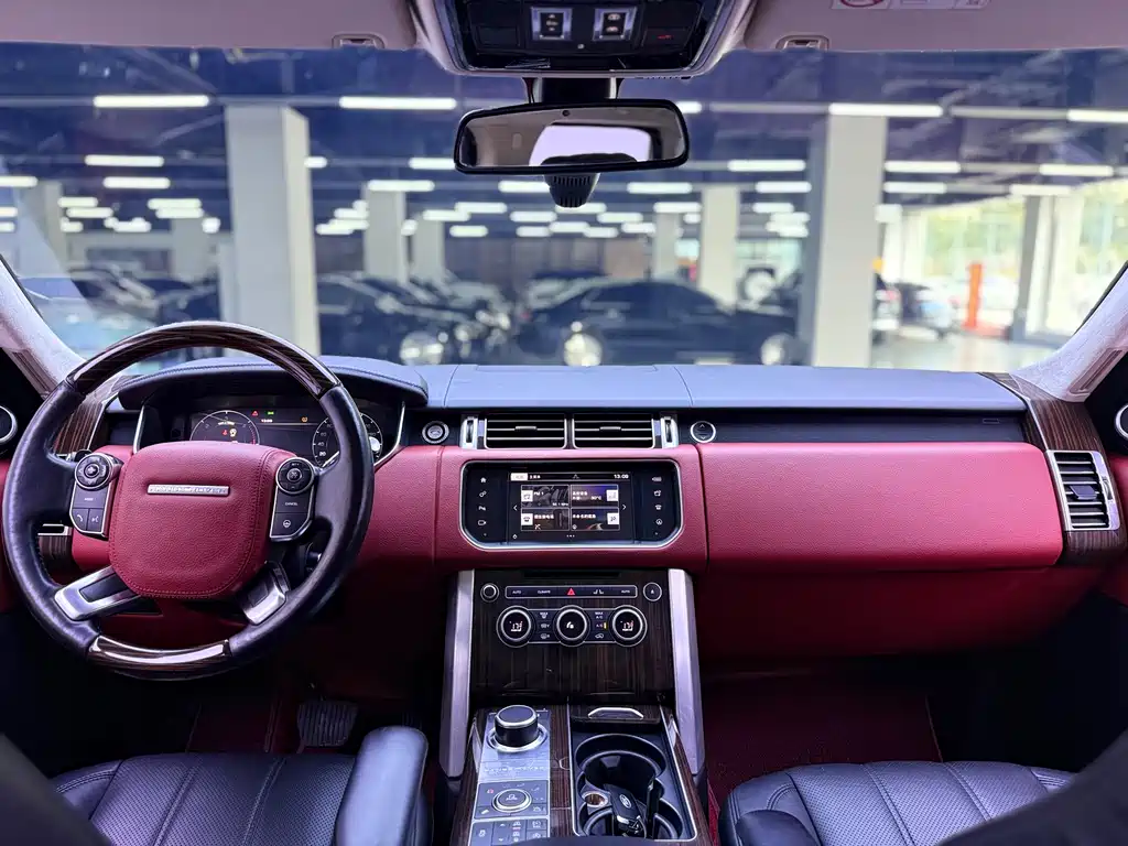 Land Rover Range Rover 2017 — фото 18