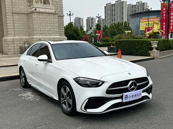 Mercedes-Benz C-Class 2022