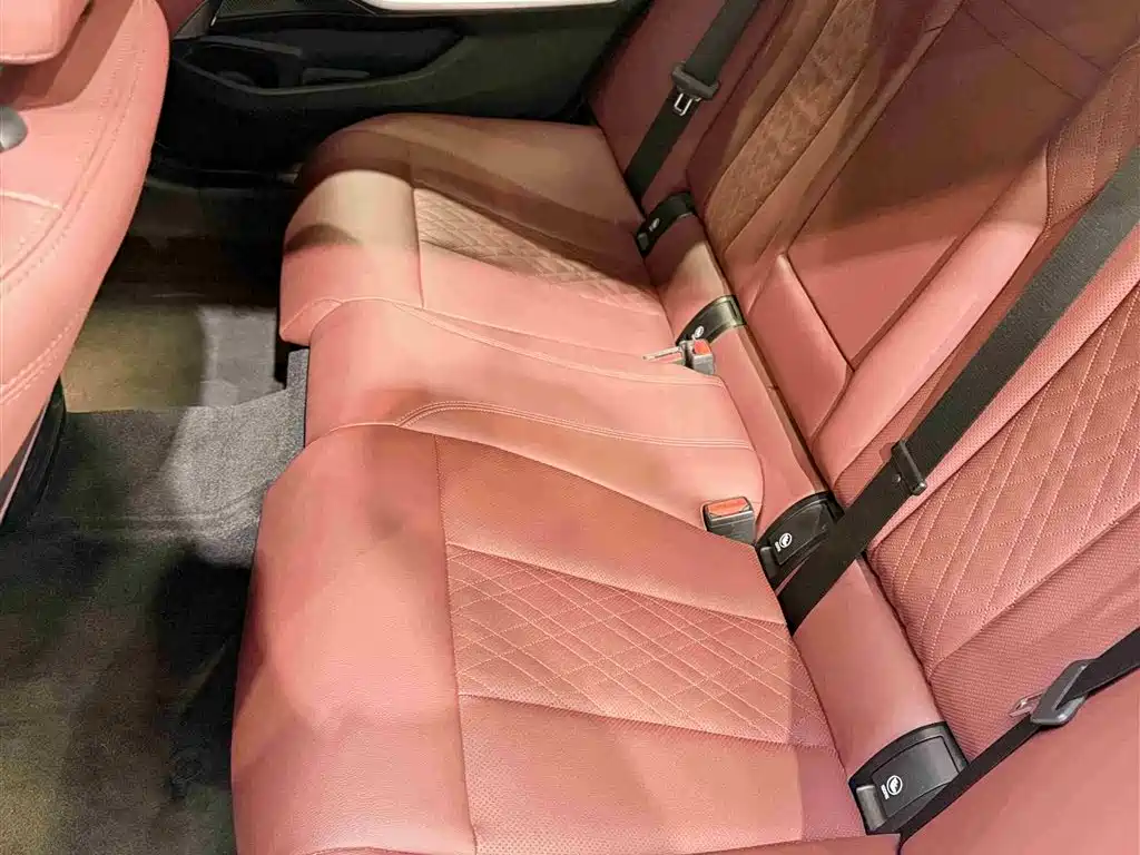 BMW 3 Series 2022 — фото 14