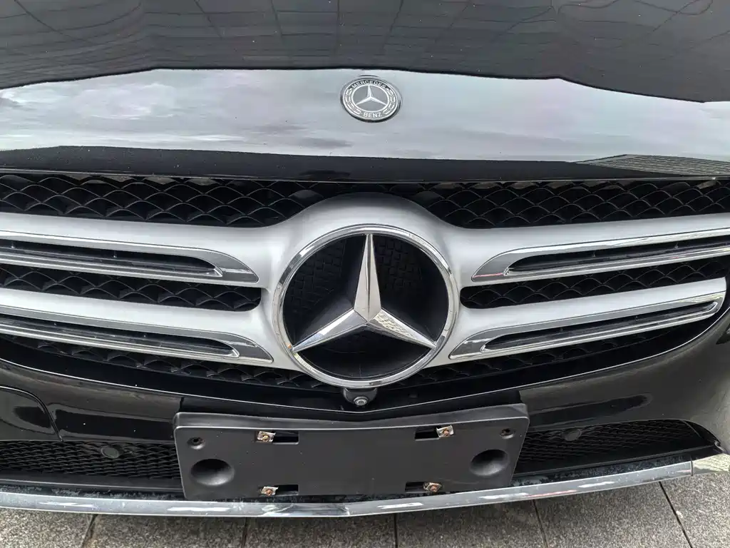 Mercedes-Benz GLC 2018 — фото 21