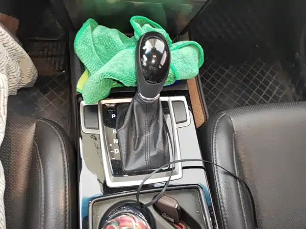 Hyundai Mistra 2014