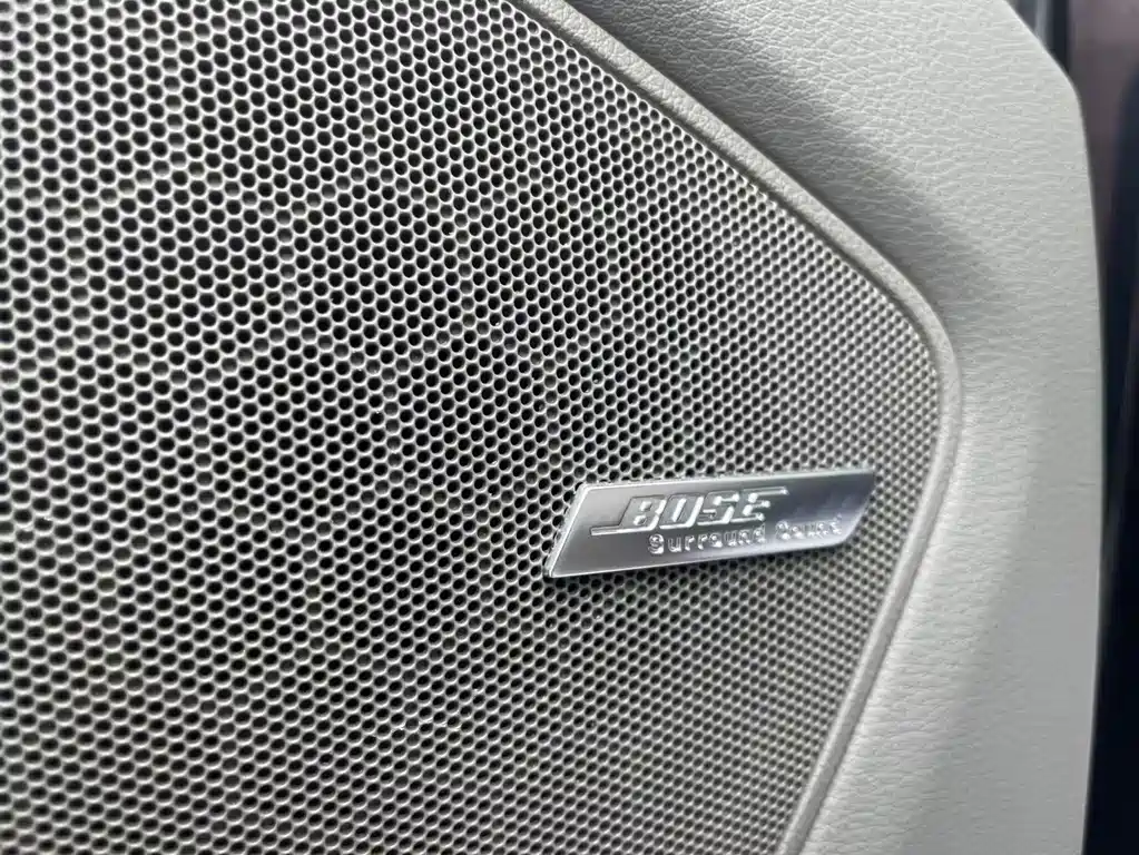 Audi Q7 2012 — фото 23