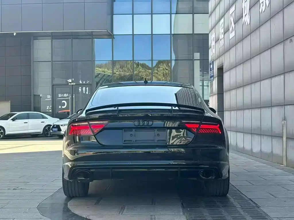 Audi A7 2016 — фото 8