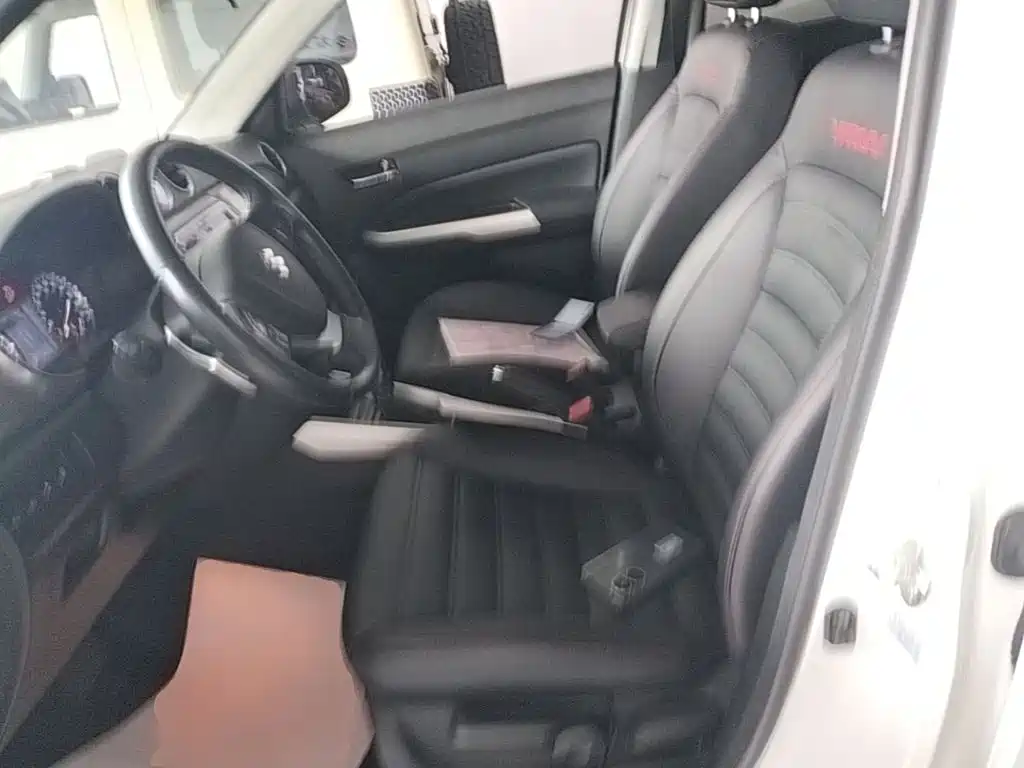 Suzuki Vitara 2018 — фото 15