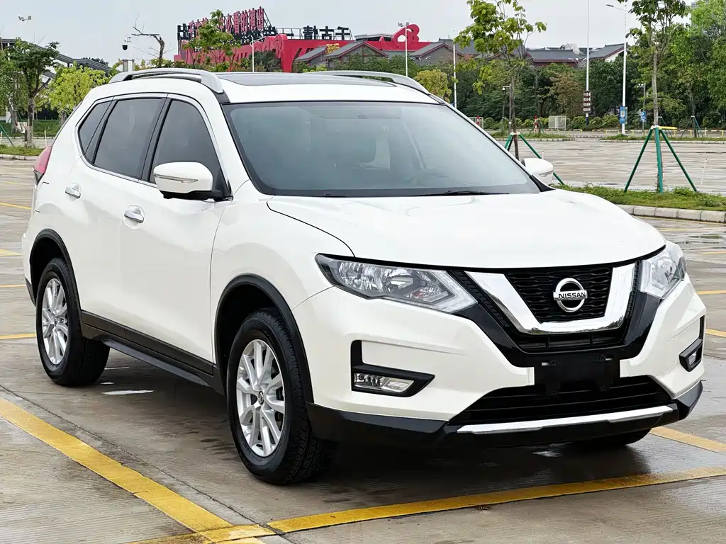 Nissan X-Trail 2018 — фото 3