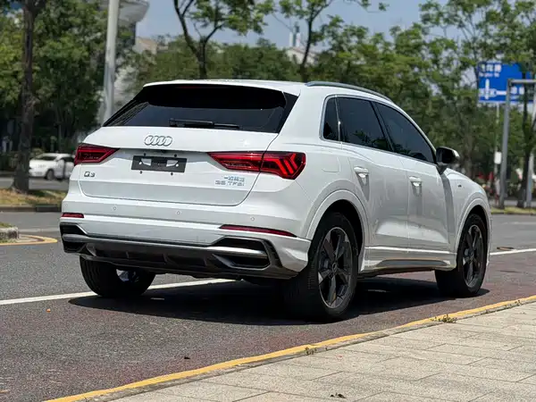 Audi Q3 2022