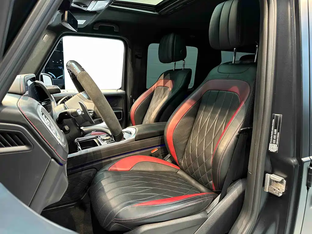 Mercedes-Benz G-Class 2023 — фото 11
