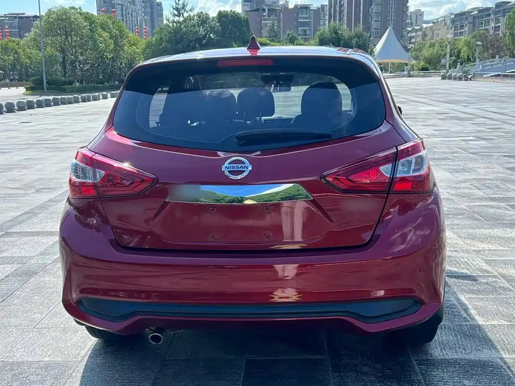 Nissan Tiida 2023