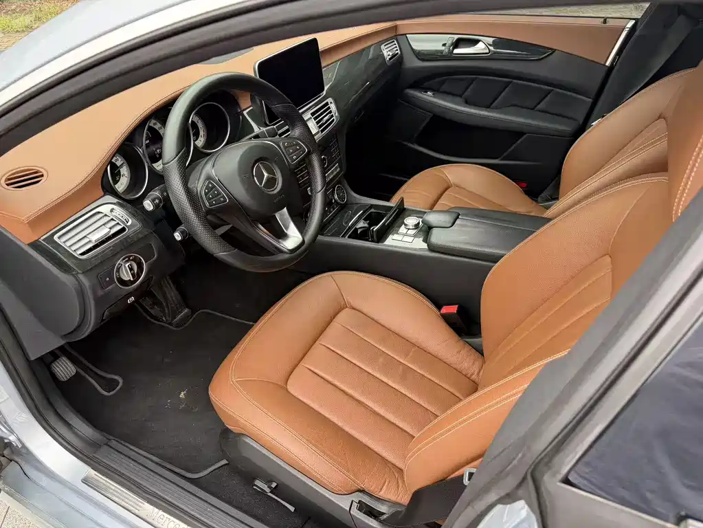 Mercedes-Benz CLS 2015