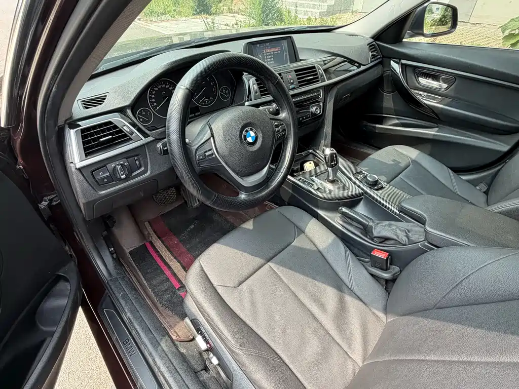 BMW 3 Series 2016 — фото 6
