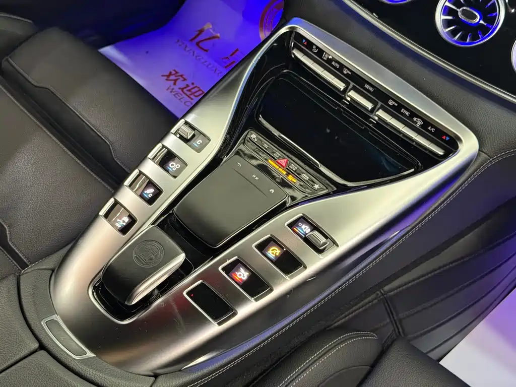 Mercedes-Benz AMG GT 2021 — фото 19