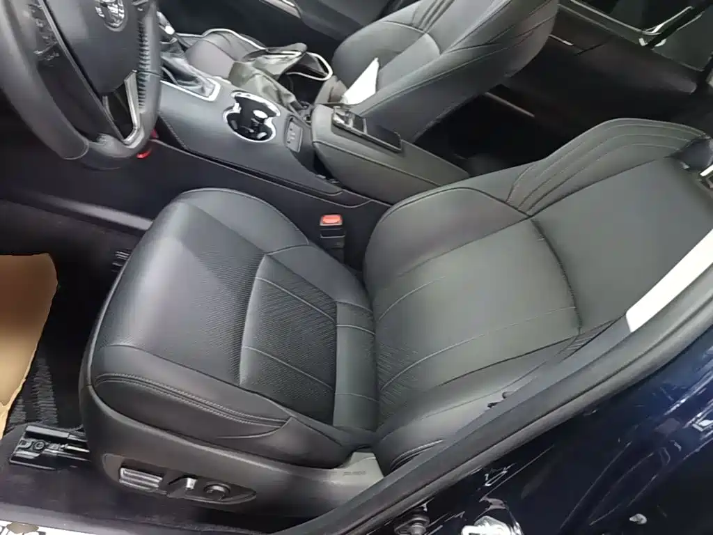 Toyota Harrier 2023 — фото 15
