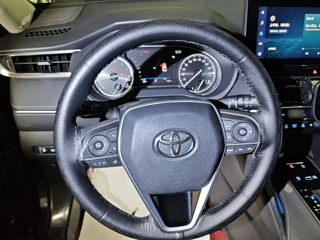 Toyota Harrier 2022 — фото 11