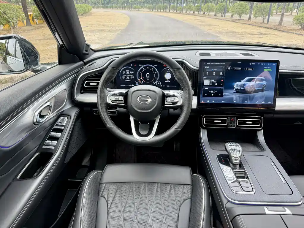 GAC Motor Trumpchi GS8 2024 — фото 16