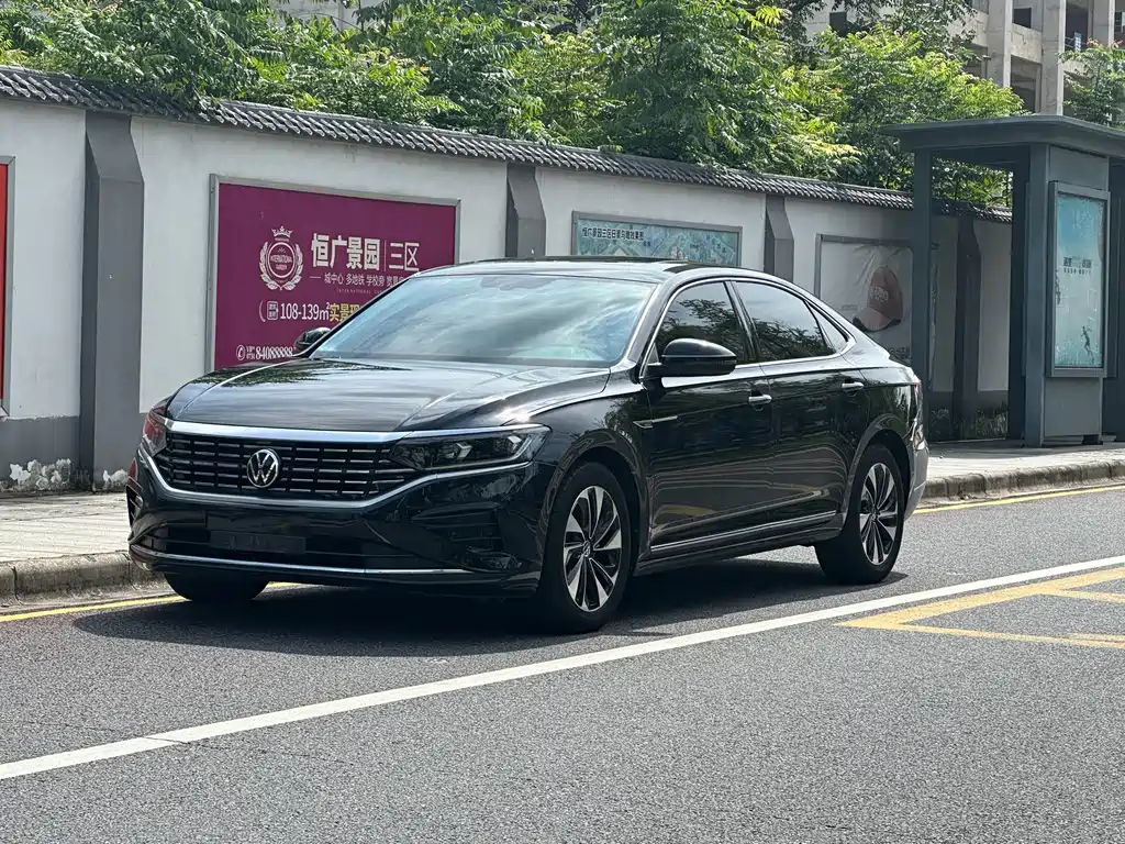 Volkswagen Passat 2022