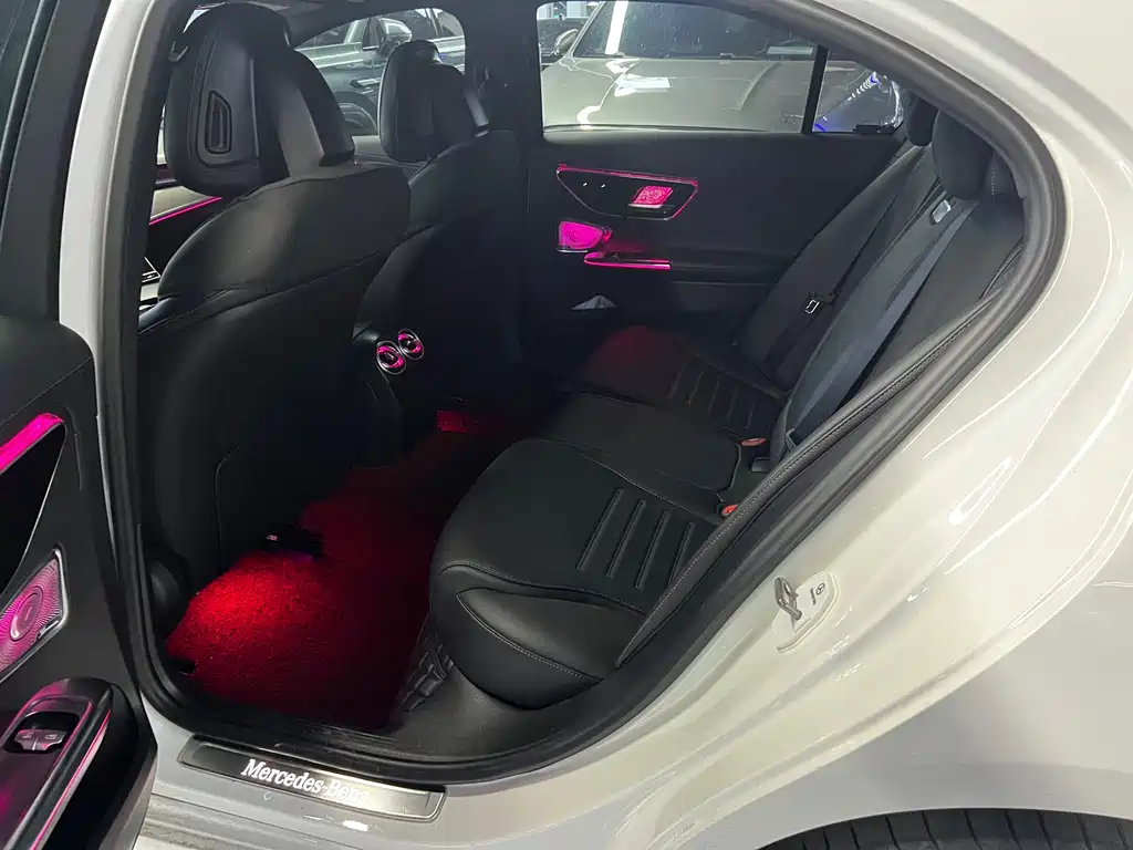 Mercedes-Benz C-Class 2022