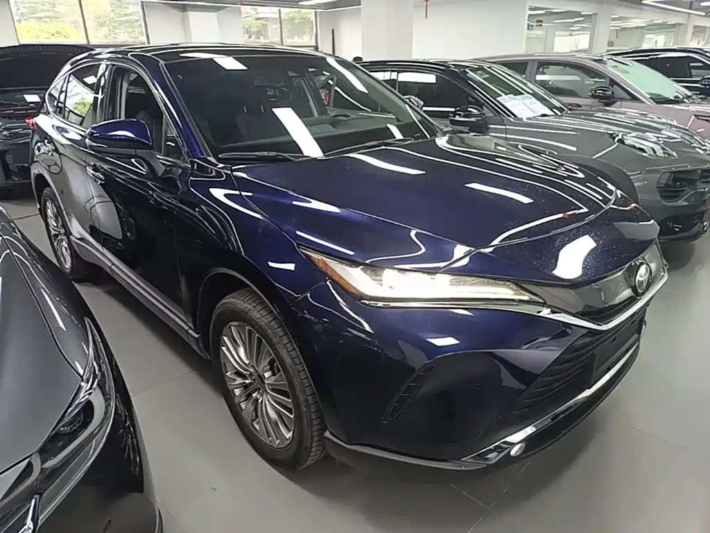 Toyota Harrier 2023 — фото 4