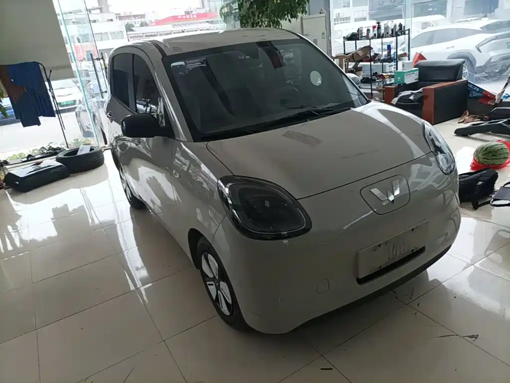 Wuling Hongguang MINIEV 2025