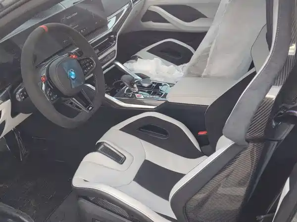 BMW M4 2024
