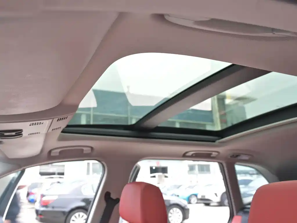 BMW X1 2013 — фото 16