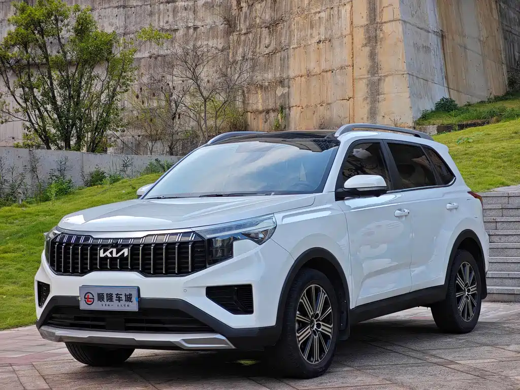 Kia Sportage 2022 — фото 1