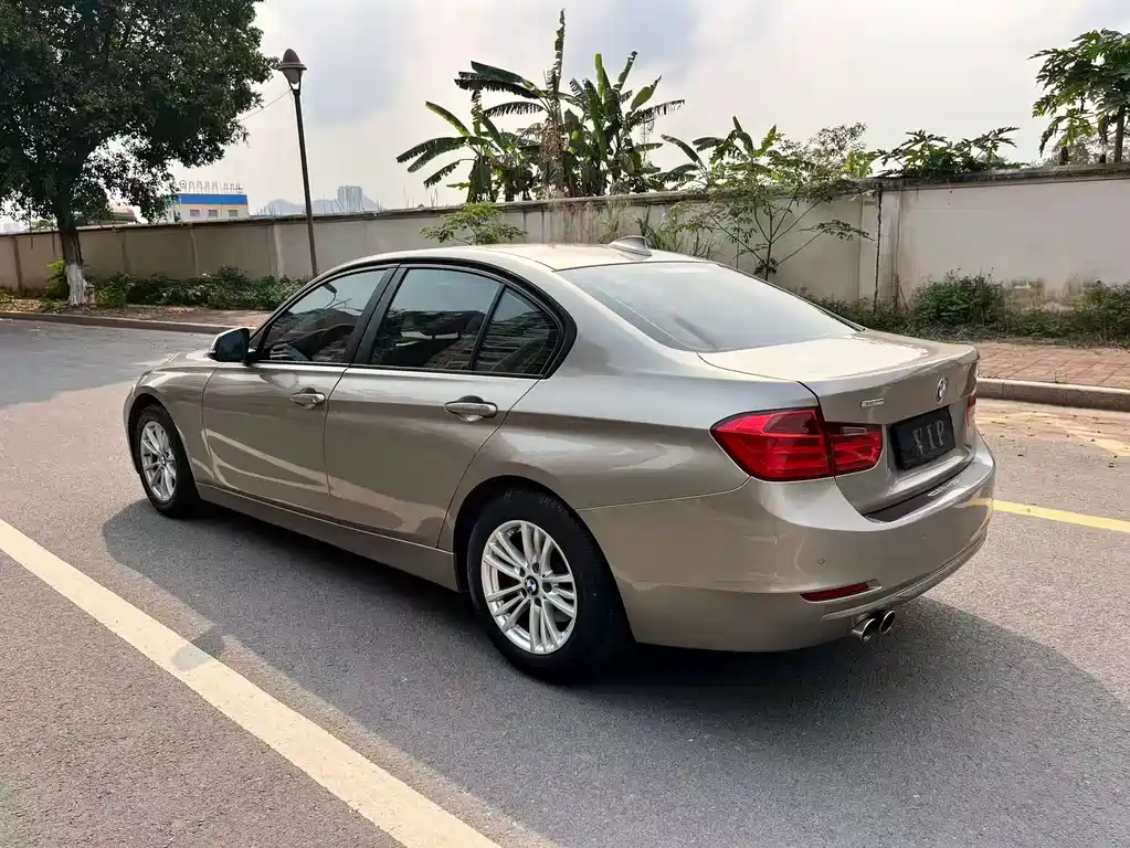 BMW 3 Series 2015 — фото 4