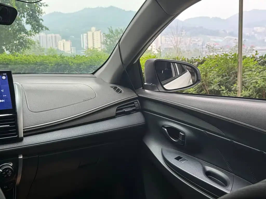 Toyota Vios 2016 — фото 4