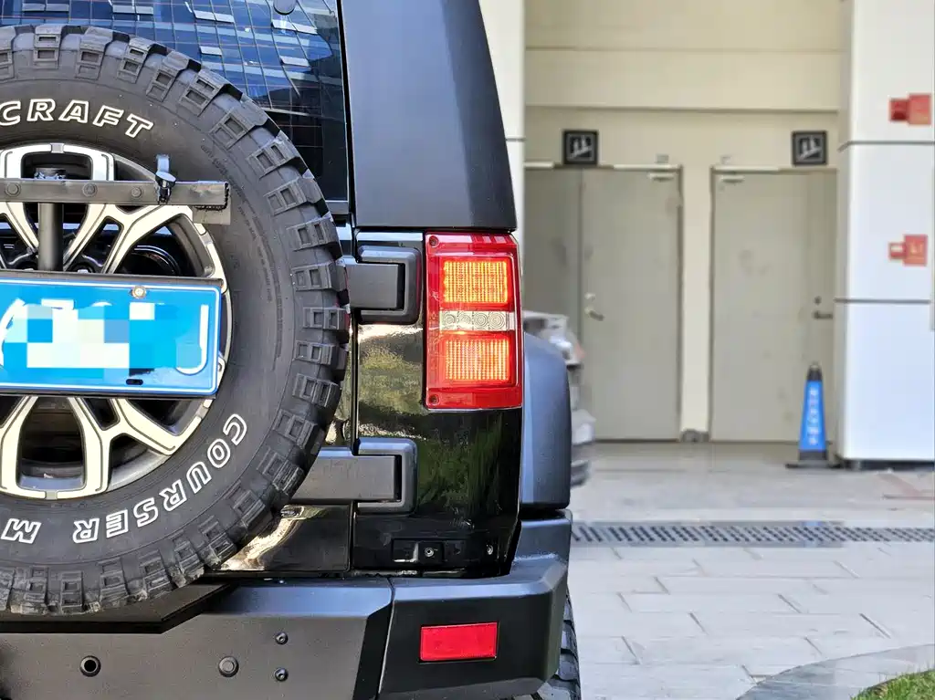 Beijing Off-Road BJ40 2016 — фото 23