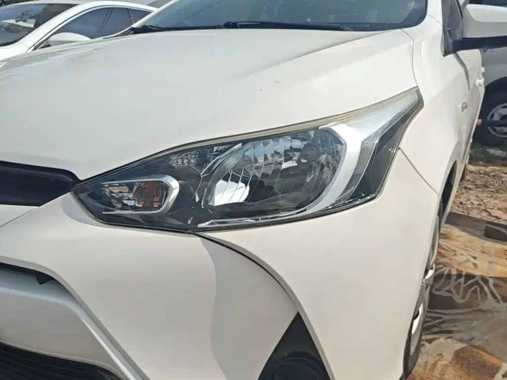 Toyota Yaris L 2019 — фото 24