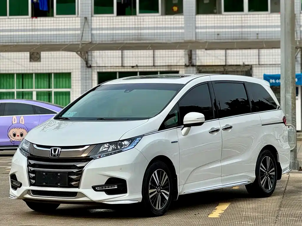 Honda Odyssey 2021 — фото 1