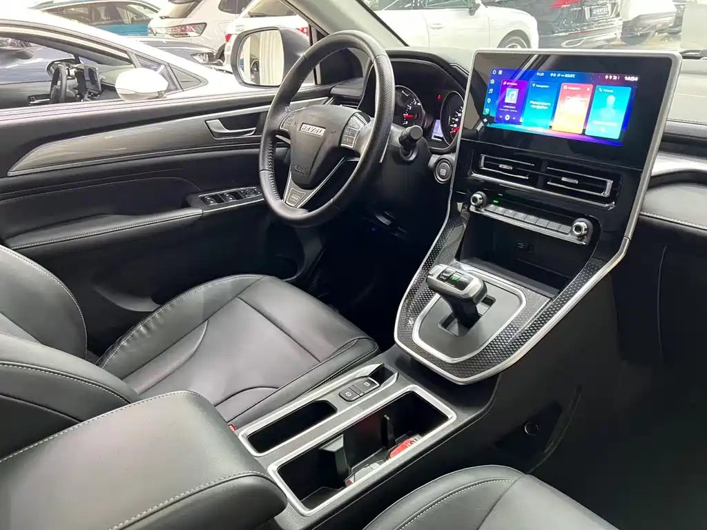 Haval M6 2023 — фото 20