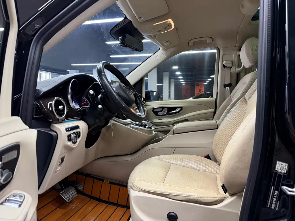 Mercedes-Benz V-Class 2019 — фото 4