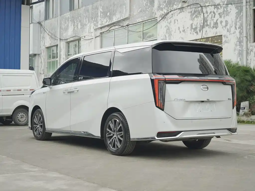 GAC Motor Trumpchi M8 2025 — фото 9
