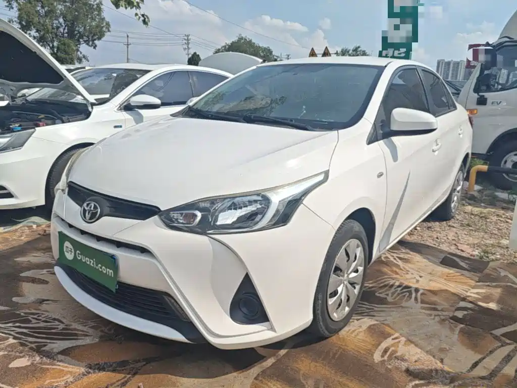 Toyota Yaris L 2019