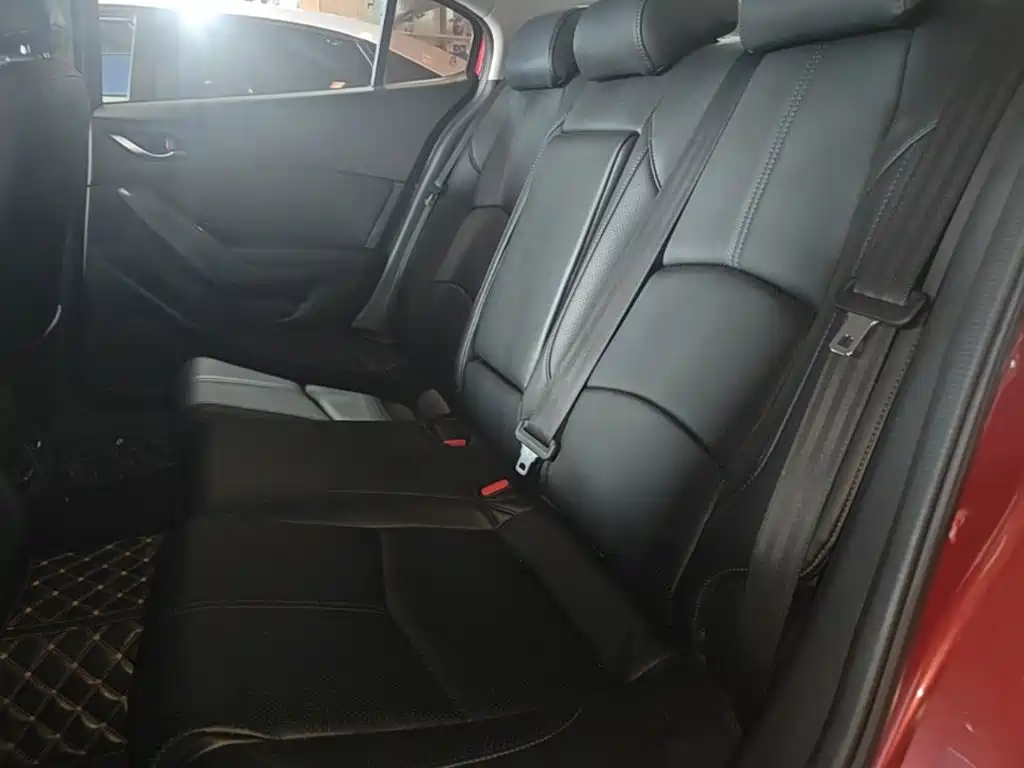 Mazda 3 Angkesela 2017 — фото 17